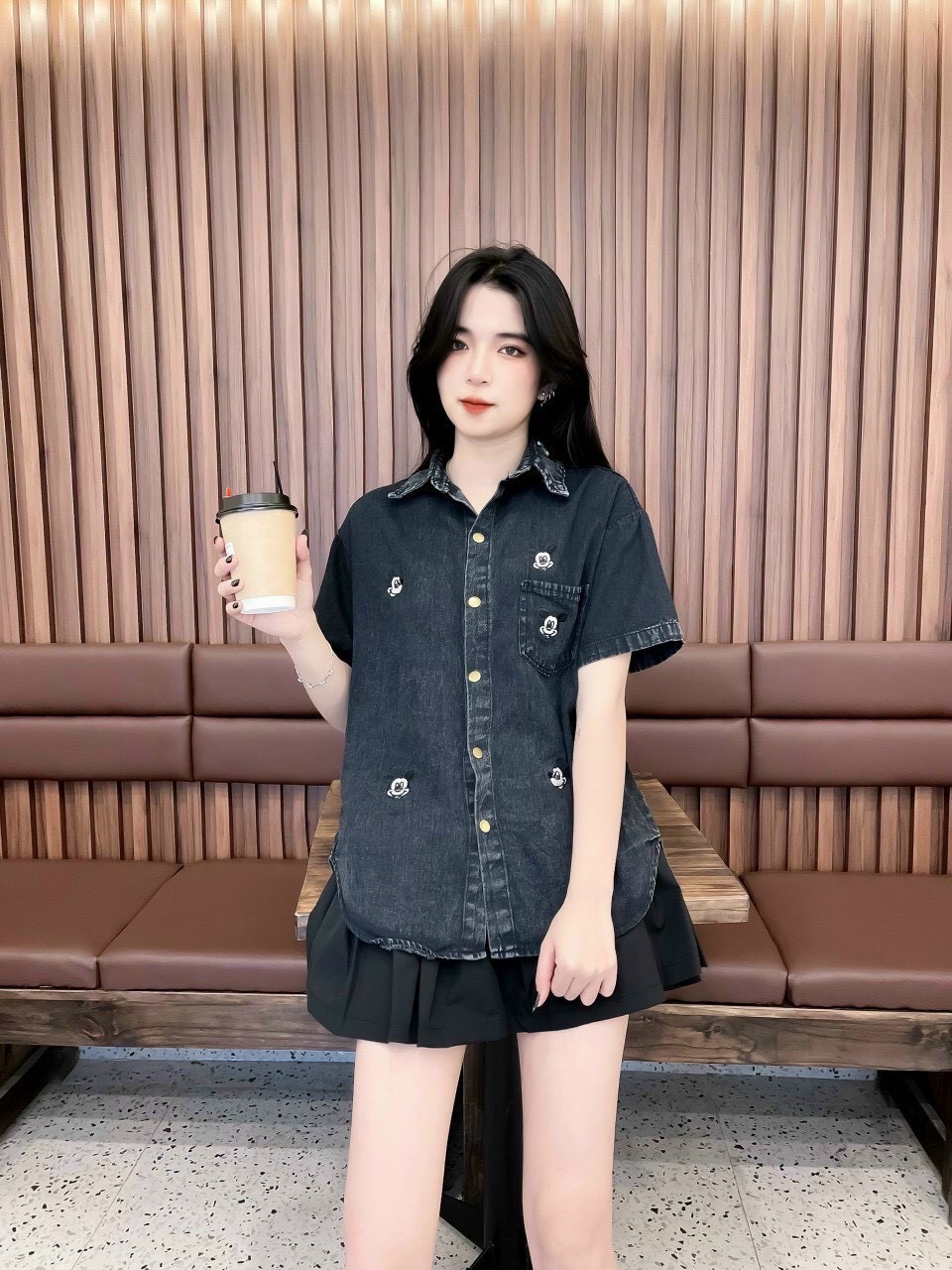 Áo Sơ Mi Jean Thêu mickey siêu xịn
