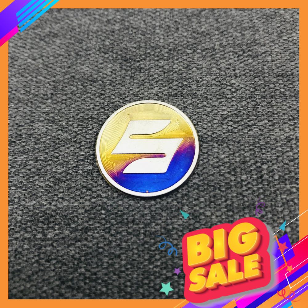 Tem titan logo tròn suzuki, tem trang trí, logo titan, decal titan mini trang trí xe cao cấp