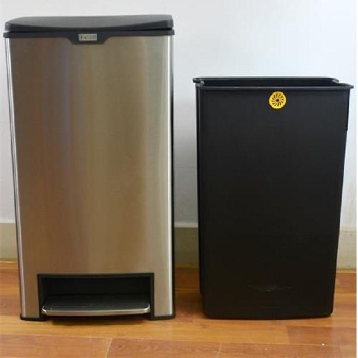 [HCM]Thùng rác Fitis Mega đạp chân 40 lít