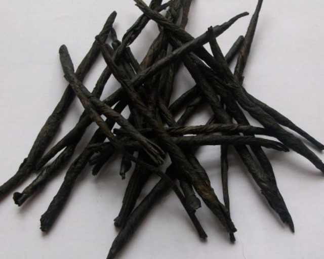100g chè đắng Cao Bằng date 12/2025