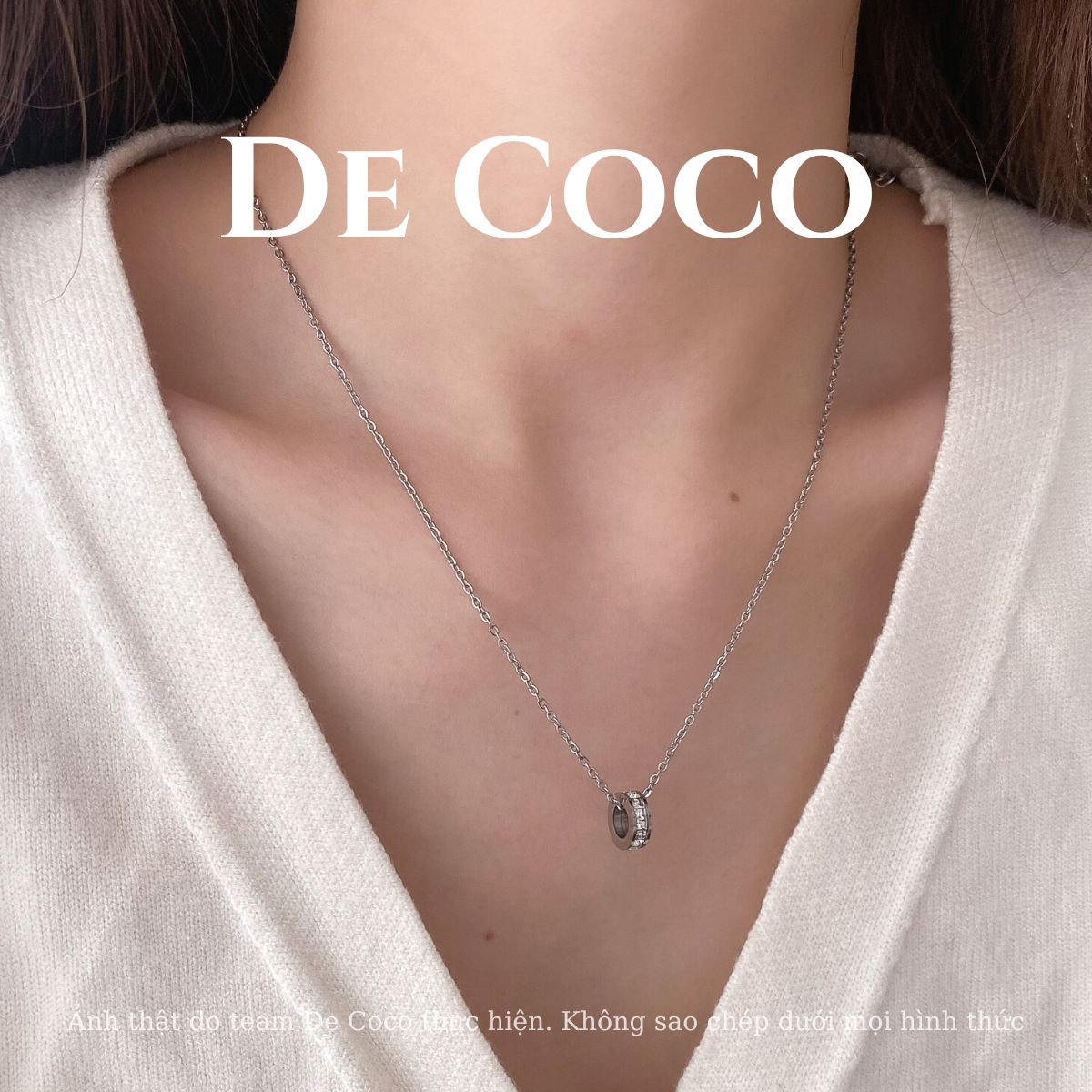 [KHÔNG ĐEN GỈ] Vòng cổ mặt tròn đính đá Elania De Coco