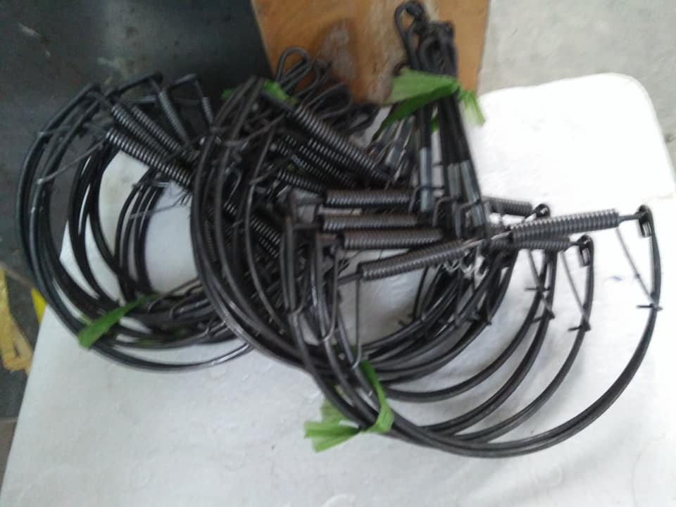 Combo 10 bẫy chuột bán nguyệt lớn 15 cm