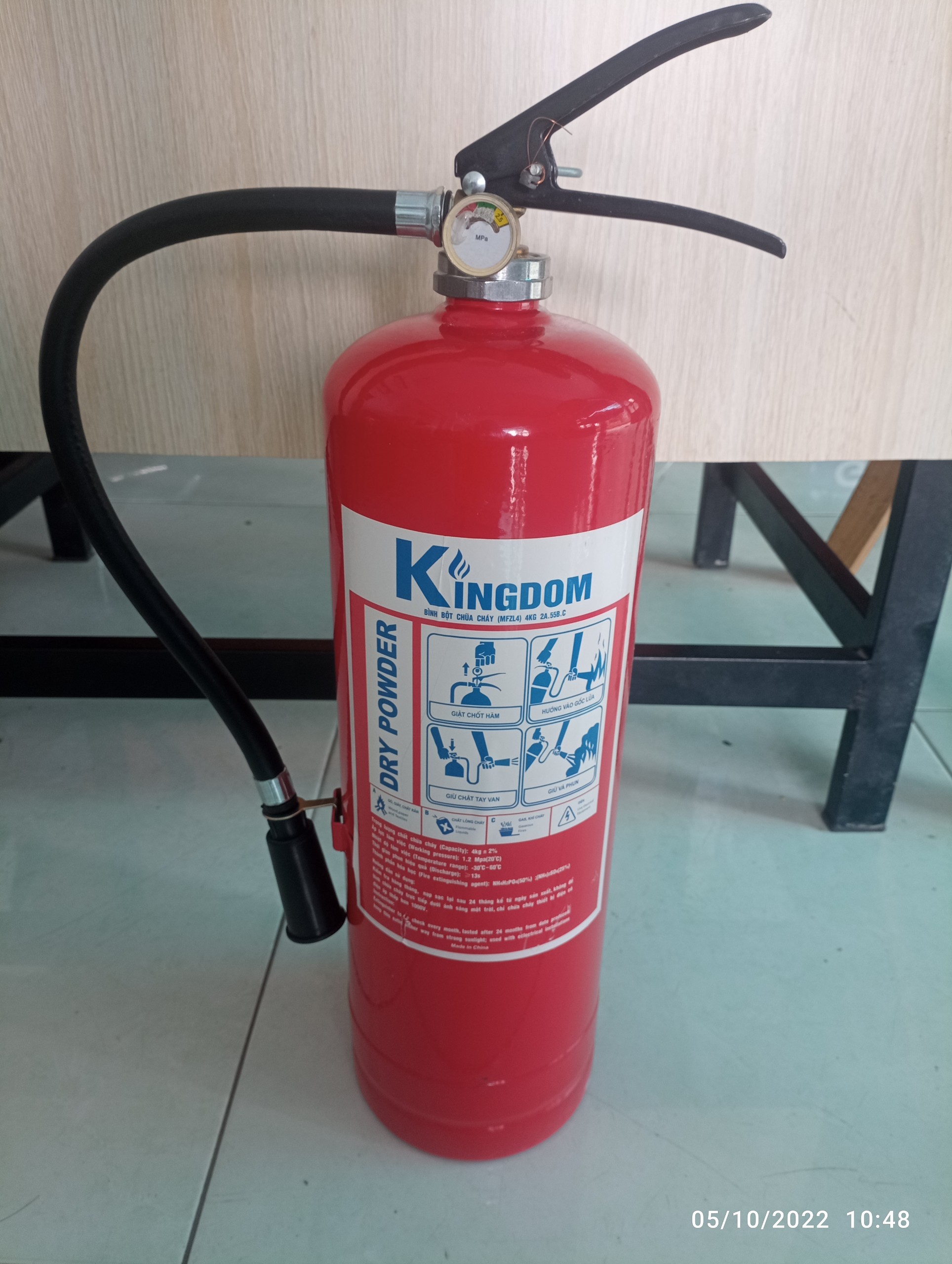 Bình chữa cháy bột ABC 4kg
