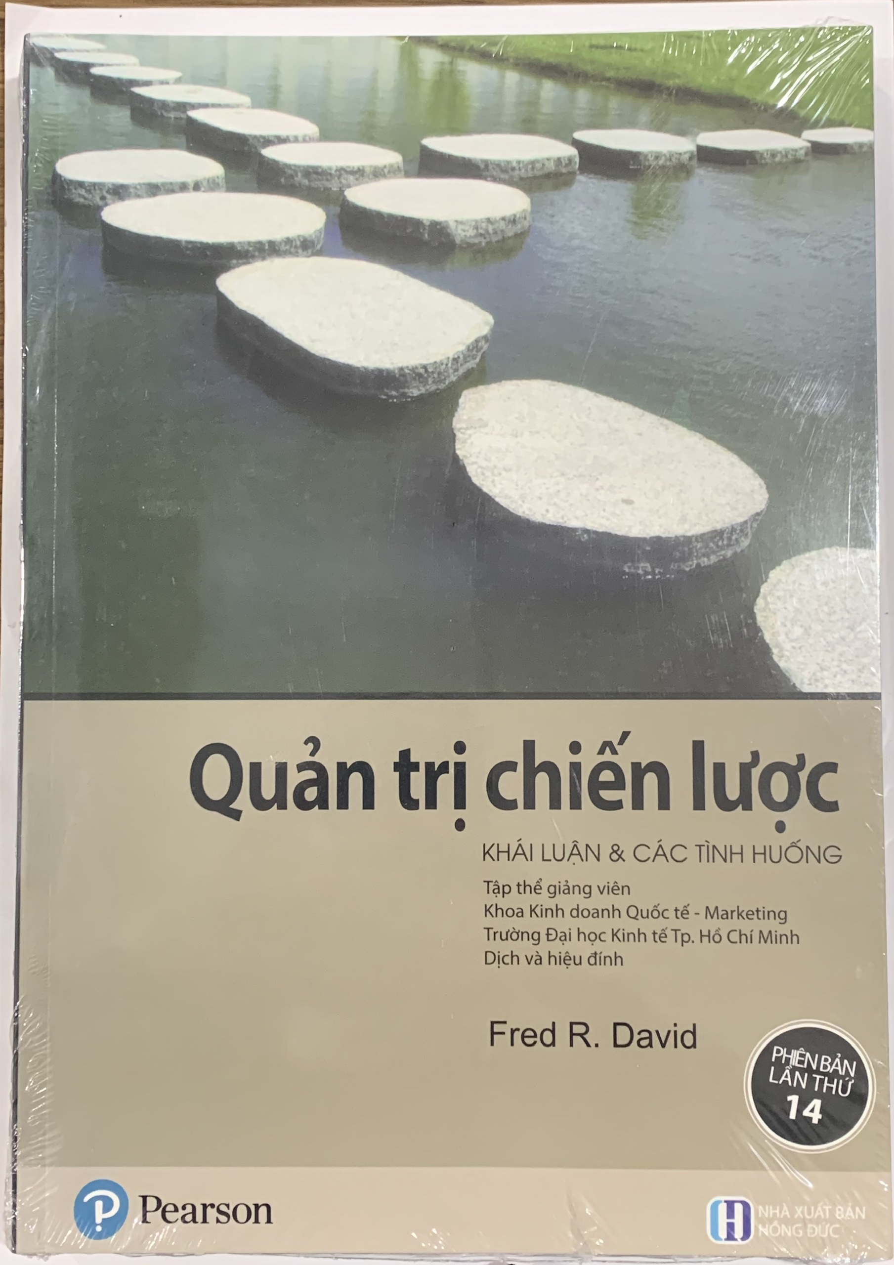 Quản Trị Chiến Lược - Khải Luận & Các Tình Huống