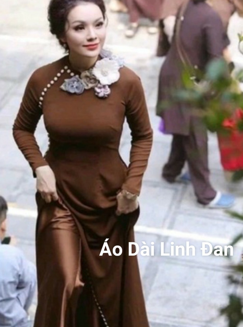 Áo dài nâu kết hoa xinh đẹp, áo dài lễ chùa - Áo Dài Linh Đan