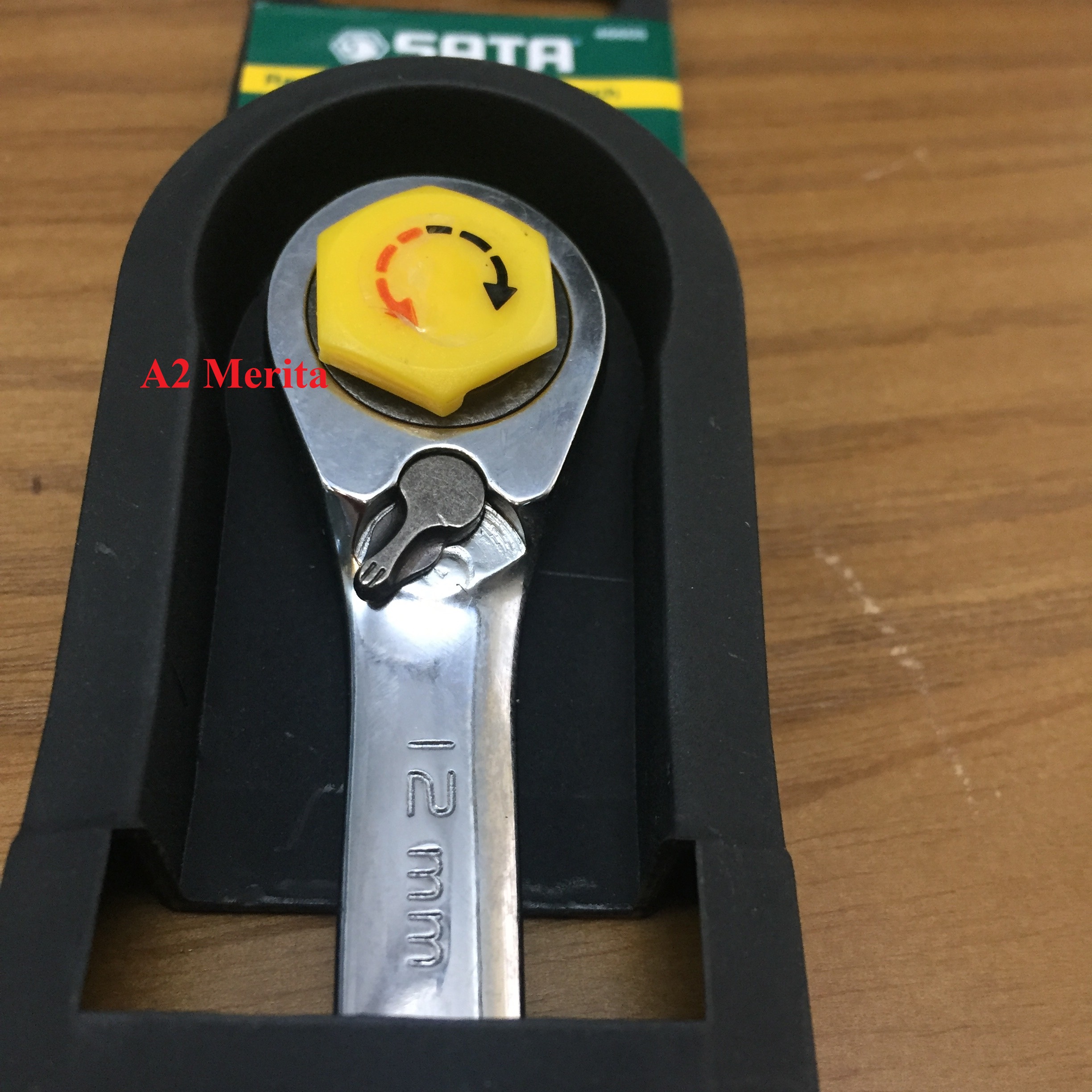 Cờ lê vòng miệng tự động đảo chiều sata 12mm 46605