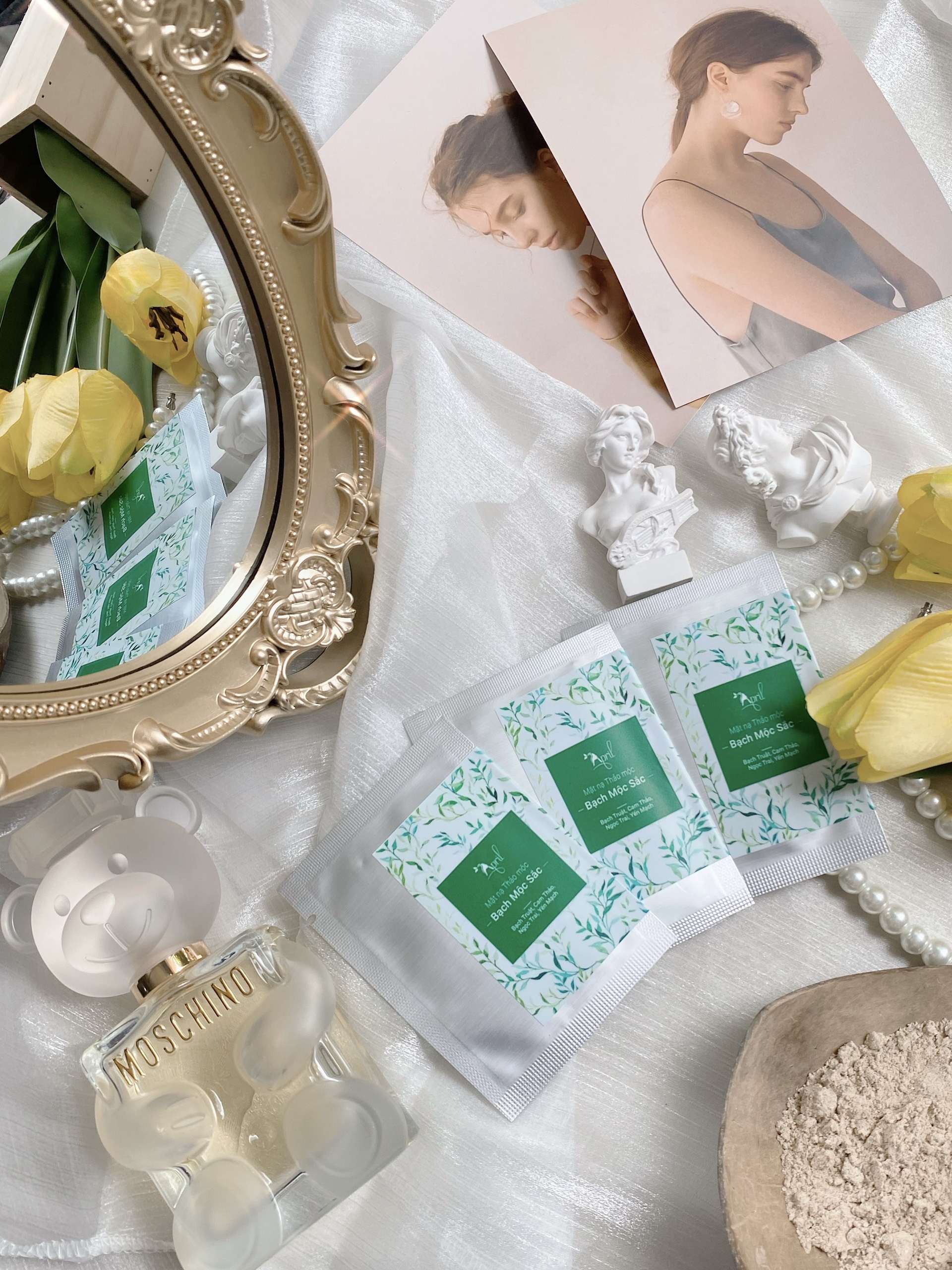 Mặt nạ Thảo mộc Dưỡng da trắng Bạch Mộc Sắc