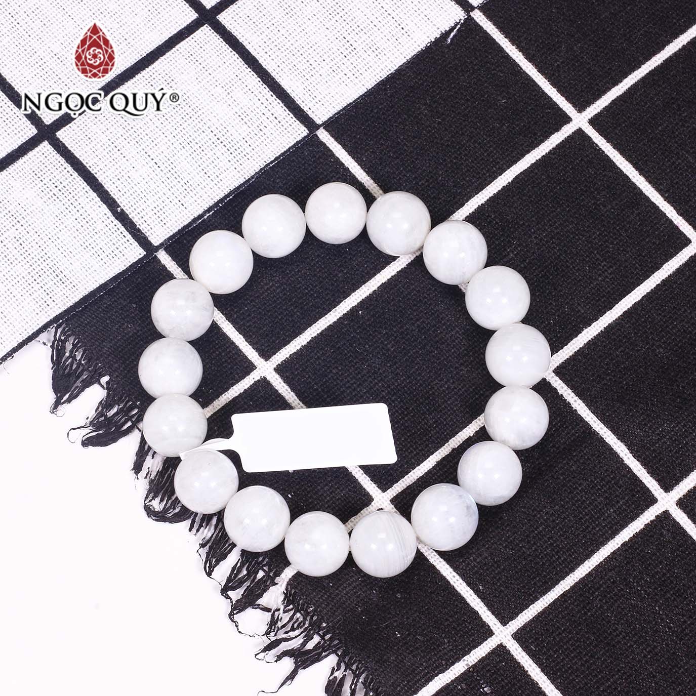 Vòng tay đá xà cừ trắng mệnh thủy kim - Ngọc Quý Gemstones