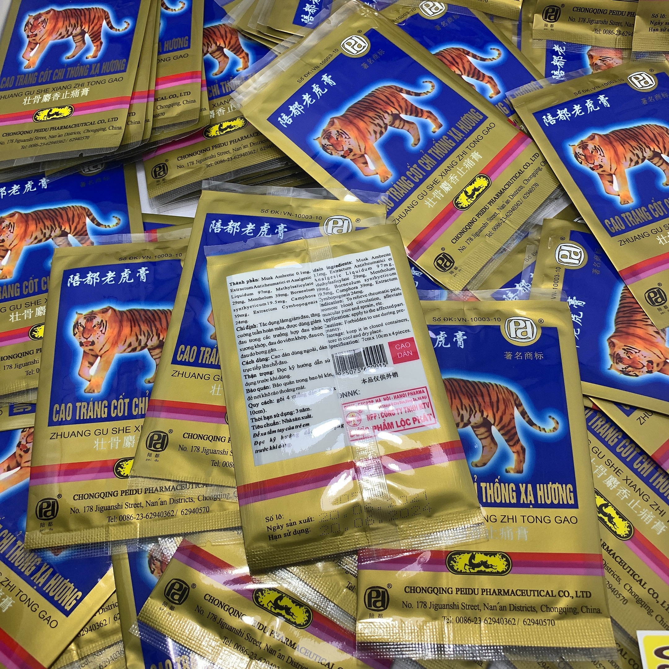 Cao Tráng Cốt Chỉ Thống Xạ Hương