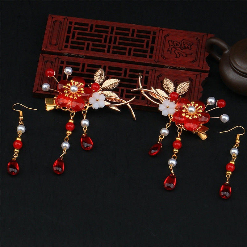 Kẹp tóc phong cách cổ trang tân nương màu đỏ