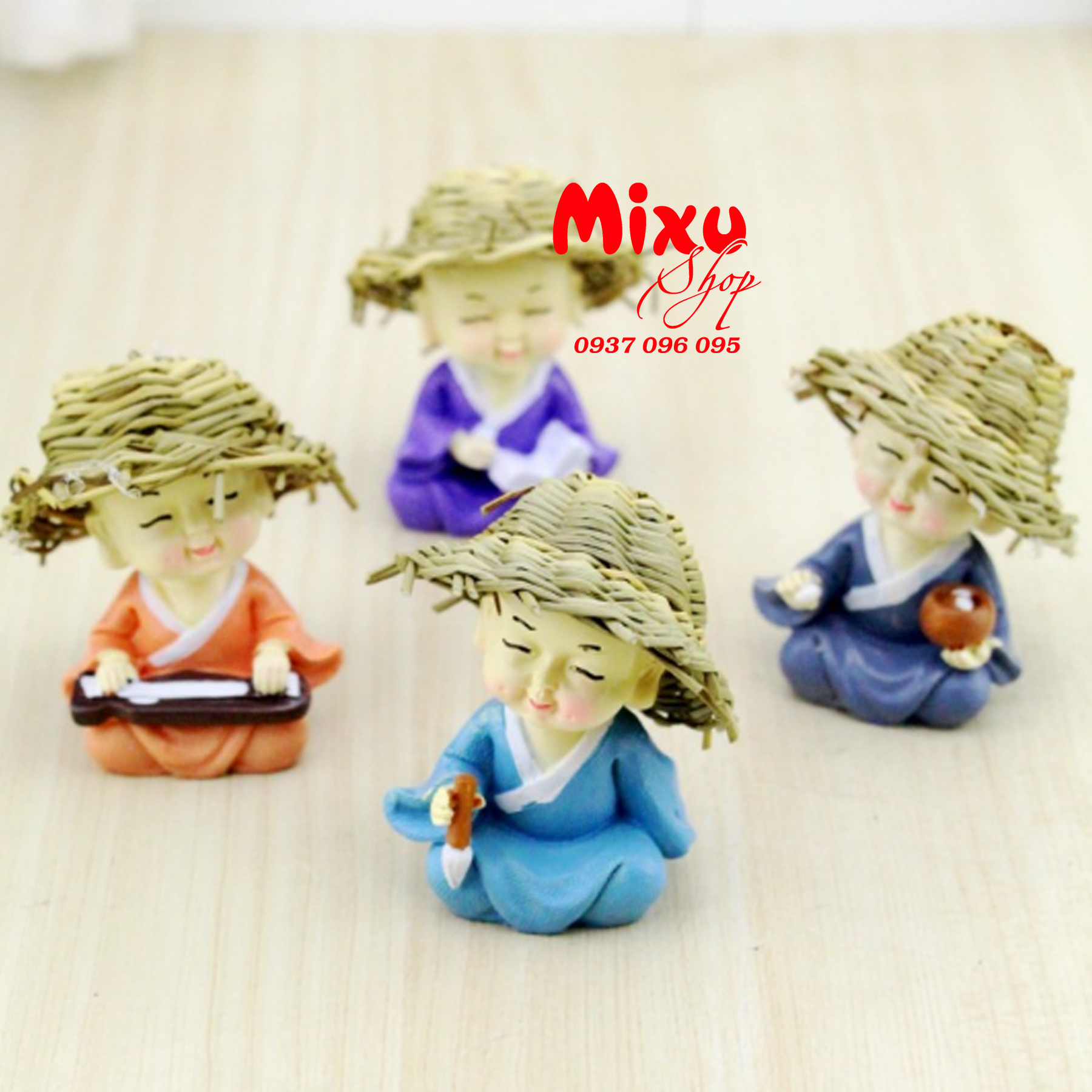 [HCM]Bộ 4 tượng đội nón rơm