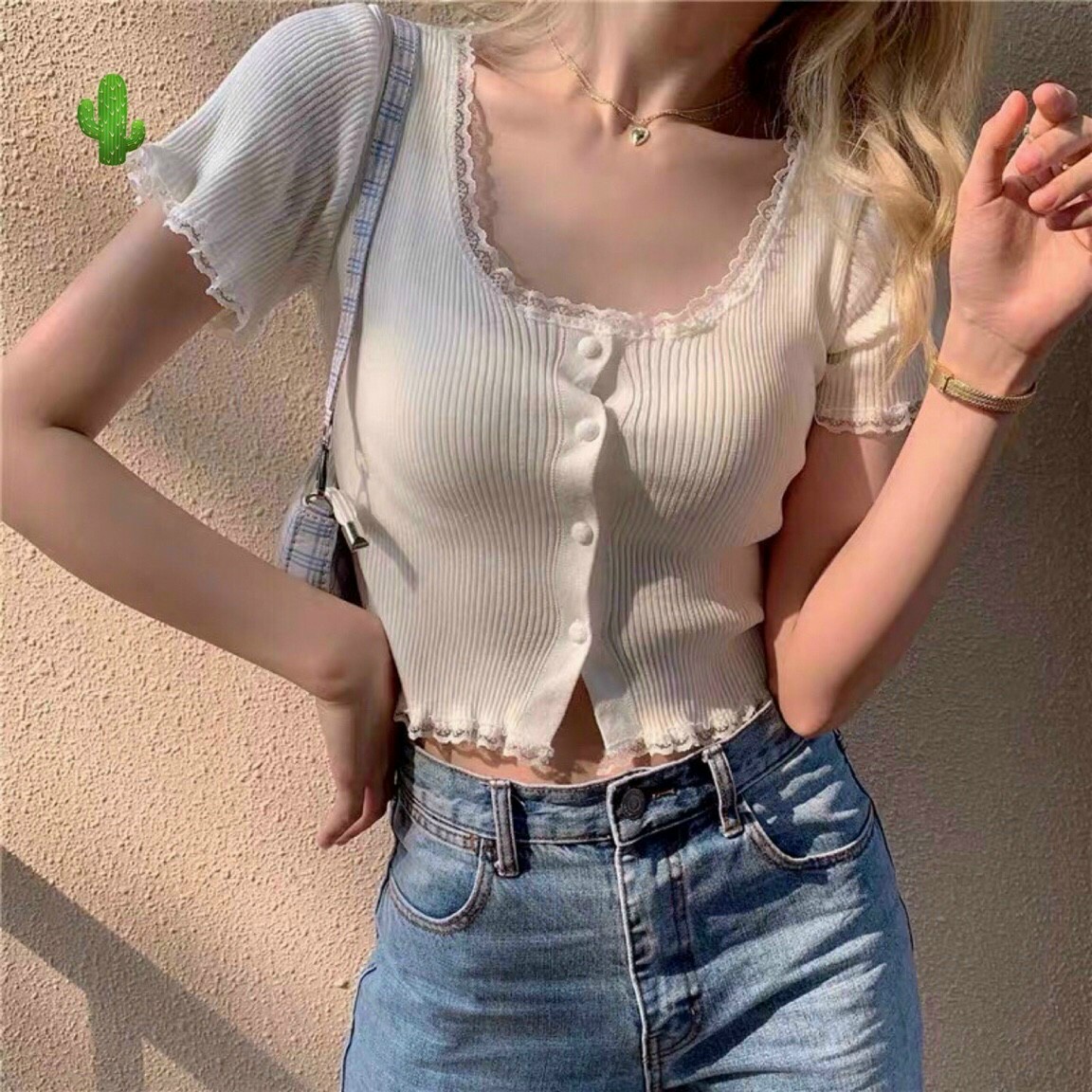 Áo Croptop Thun Gân Phối Ren Viền