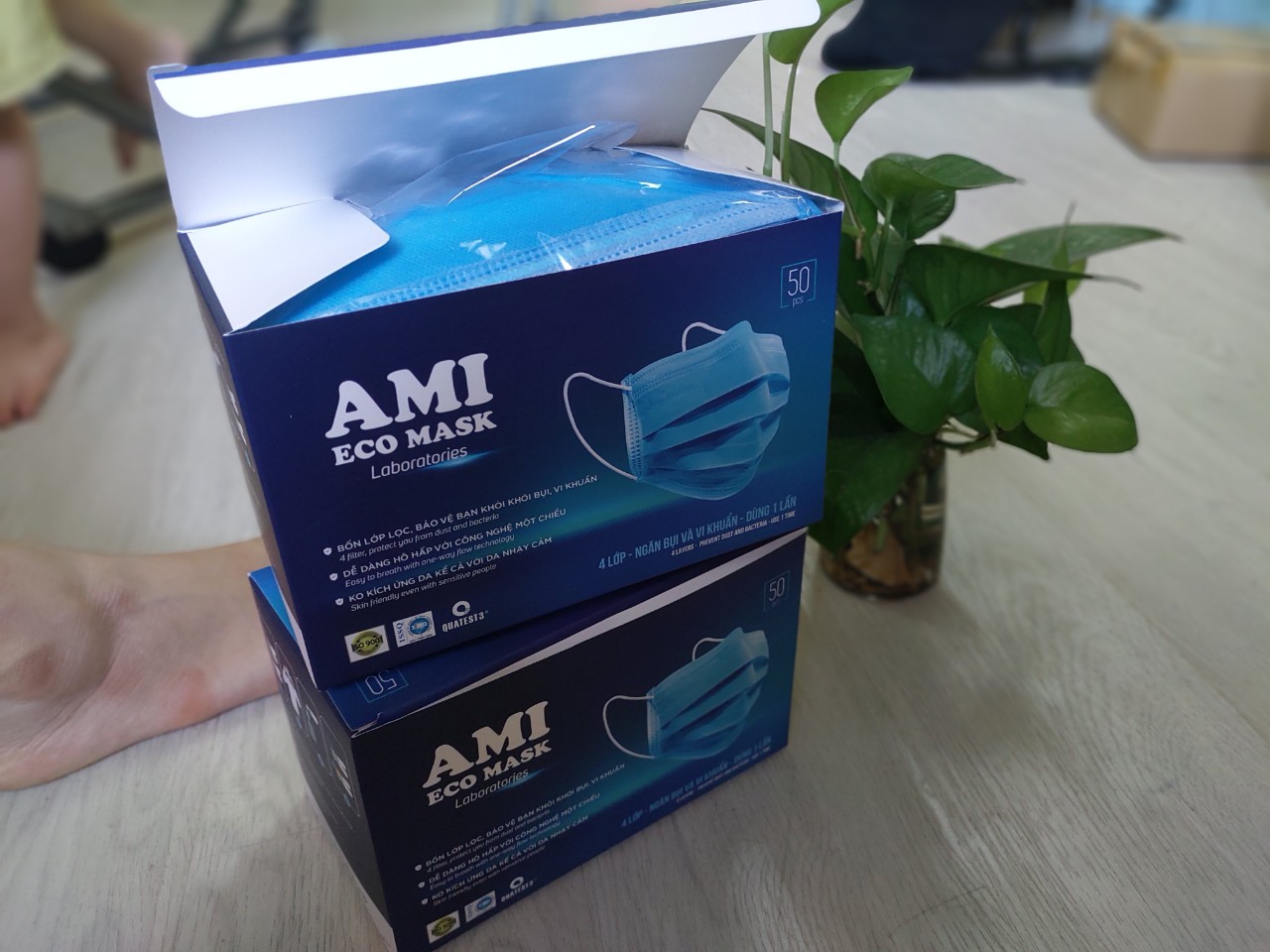 [CHÍNH HÃNG] Khẩu trang y tế AMI 4 lớp than hoạt tính kháng khuẩn ngừa dịch chống thấm nước lọc bụi