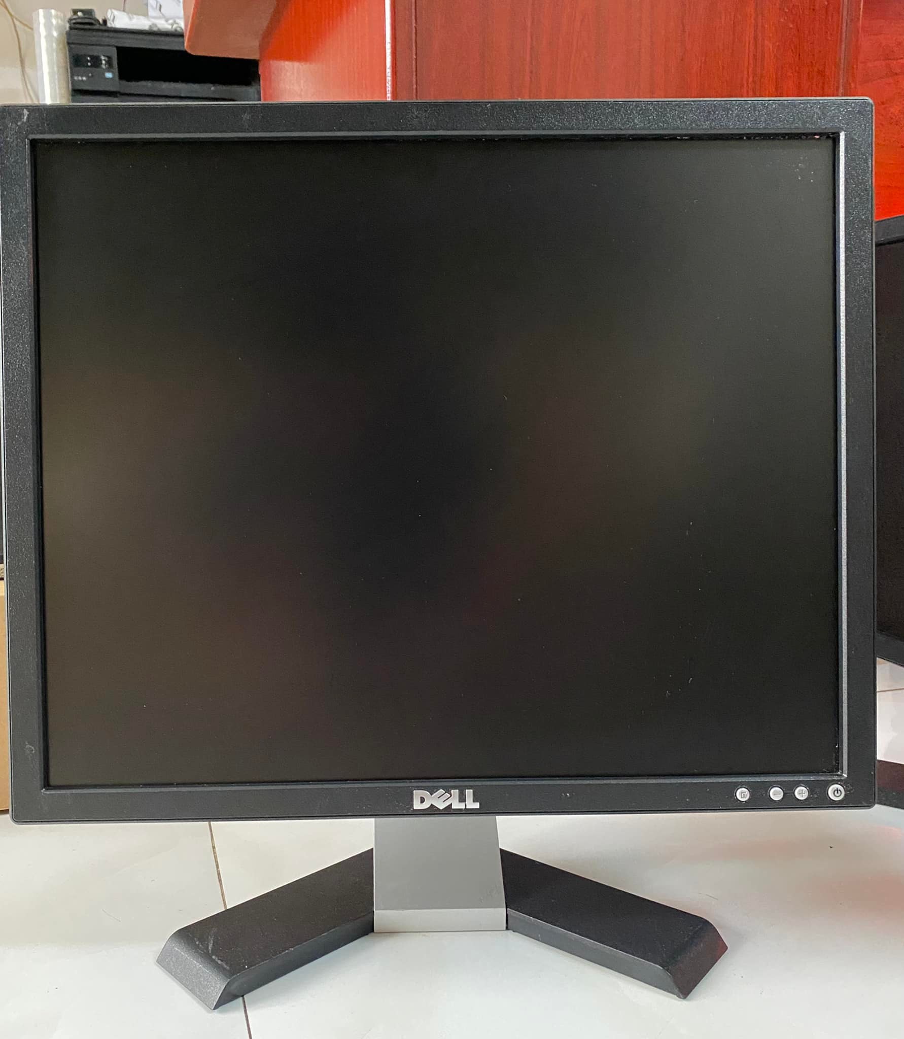 Màn hình LCD 19” Dell E197F Vuông Giá Rẻ