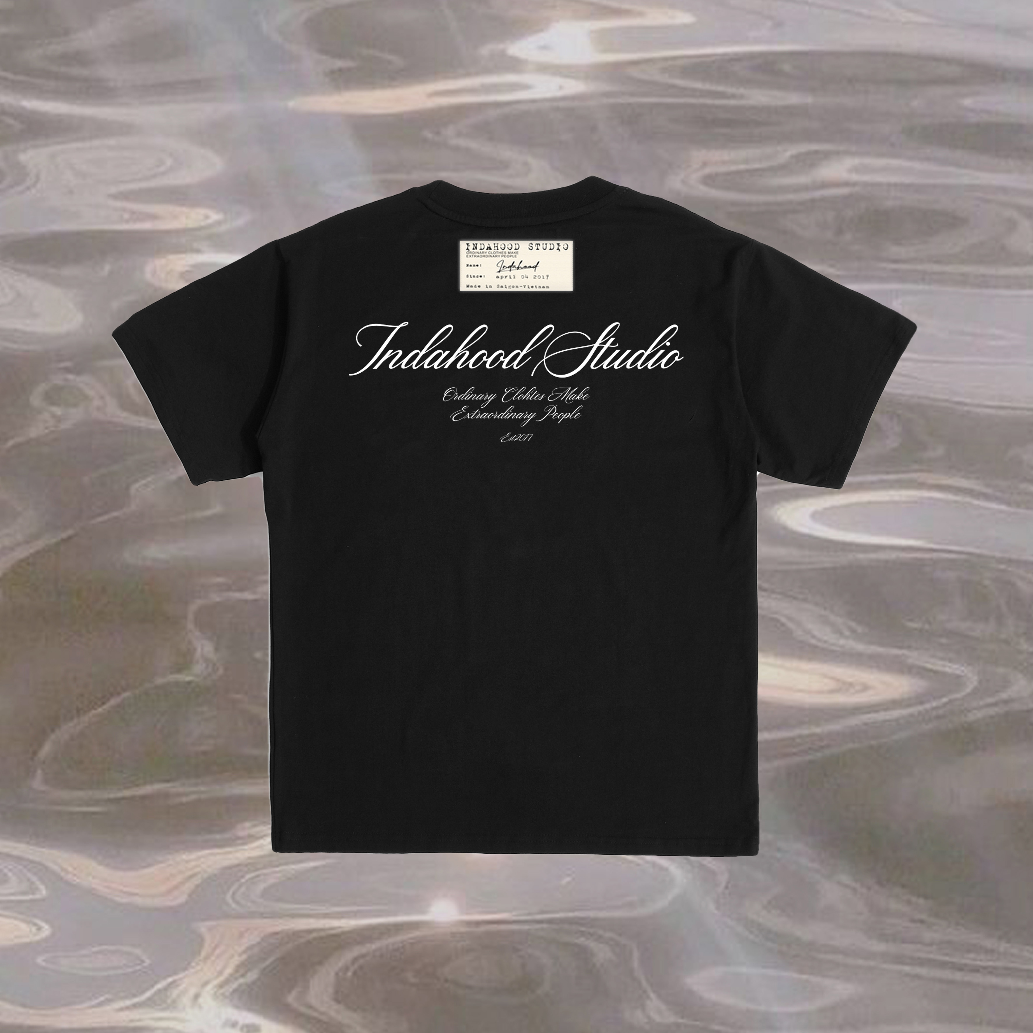 Áo thun rộng oversized INDAHOOD STUDIO FONT TEE Black/White/Dark Wash