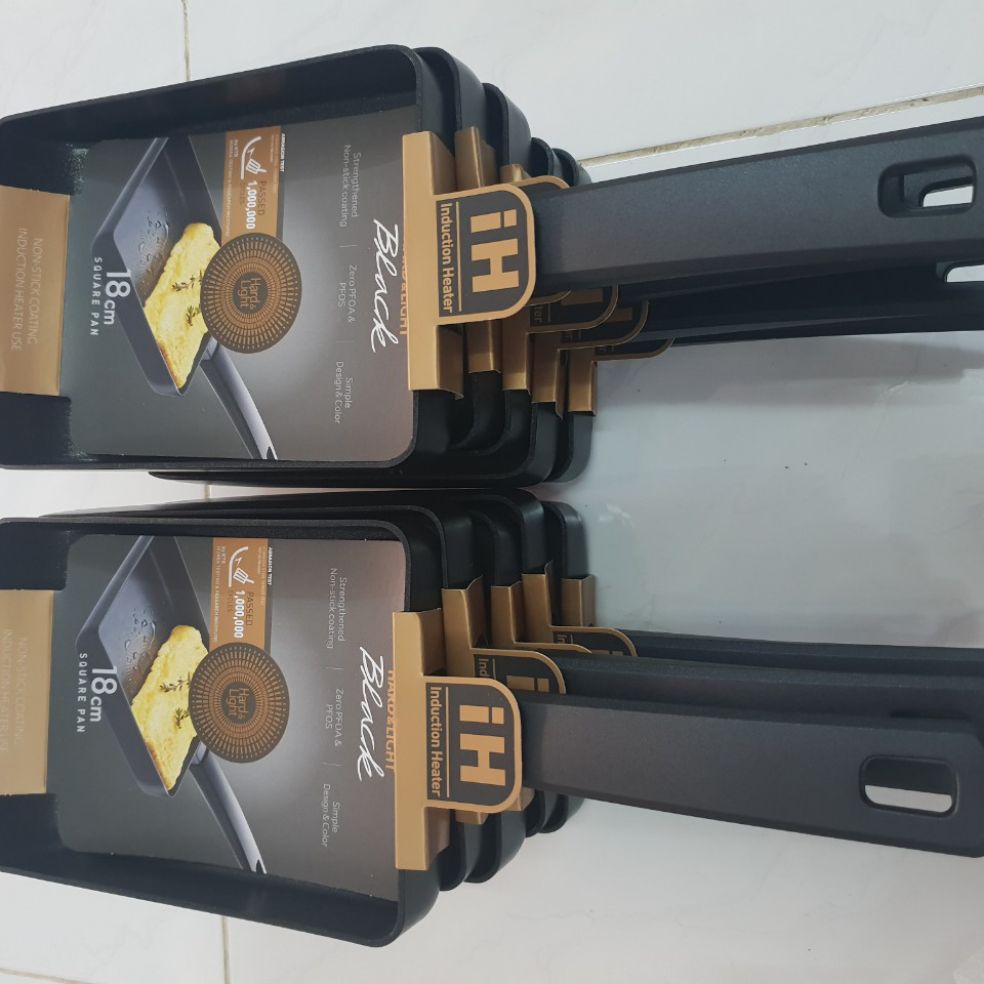 [HCM]Chảo vuông chiên trứng Lock&Lock 18cm
