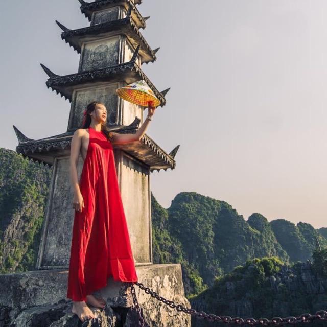 [HCM][FREESHIP] Đầm Maxi Cổ Yếm Lụa Mềm Có Mút Ngực- Màu Vàng Đỏ Trắng