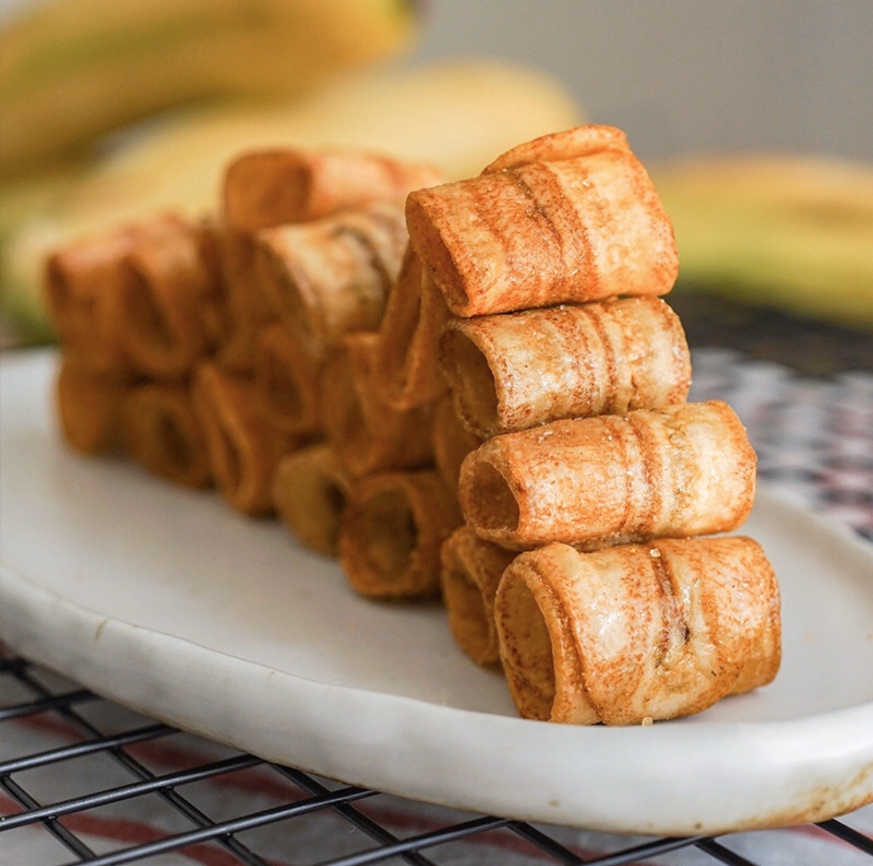500g Chuối Cuộn Sấy Giòn Đặc Biệt