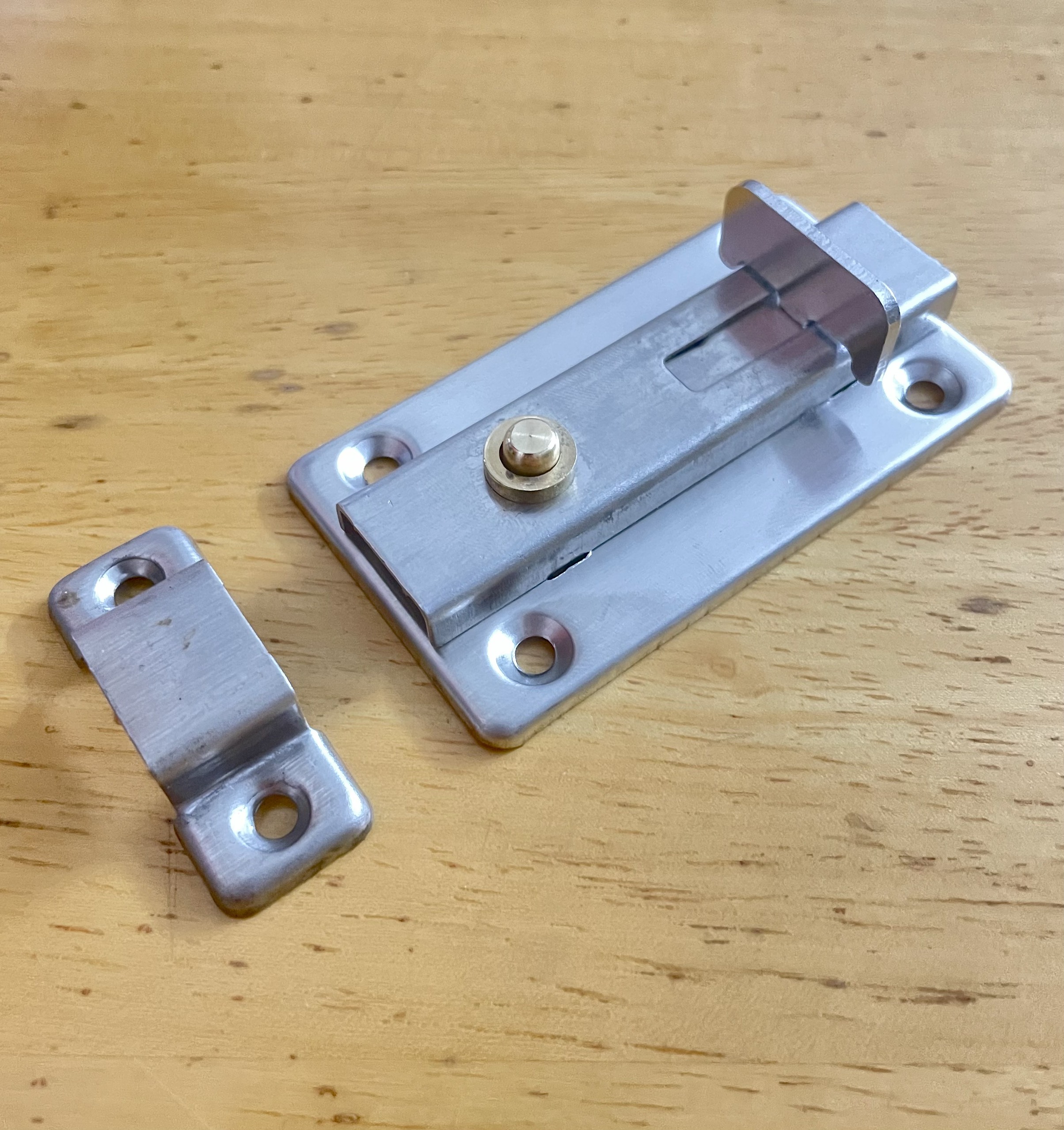 Chốt cửa inox 8F (Chốt bấm inox 8F) NANCB