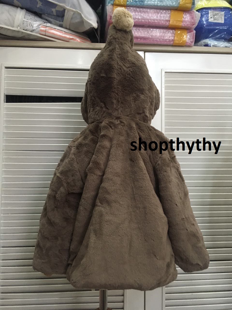 Áo khoác lông thỏ dành cho bé gái từ 5 - 9 kg