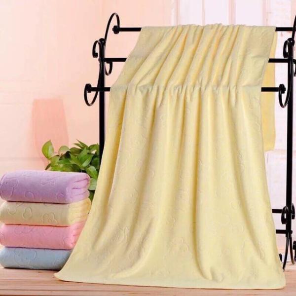 khăn tắm xuất Nhật 140 x 70 cm (màu ngẫu nhiên)