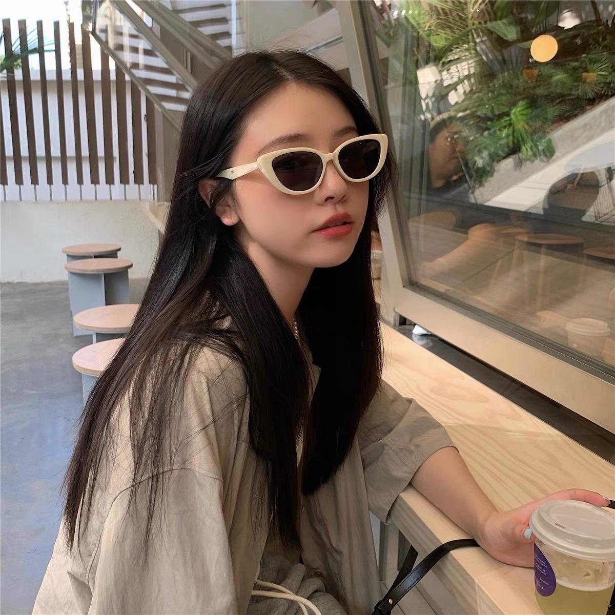 Kính râm mắt mèo Trendy hot 2023 - Kr009