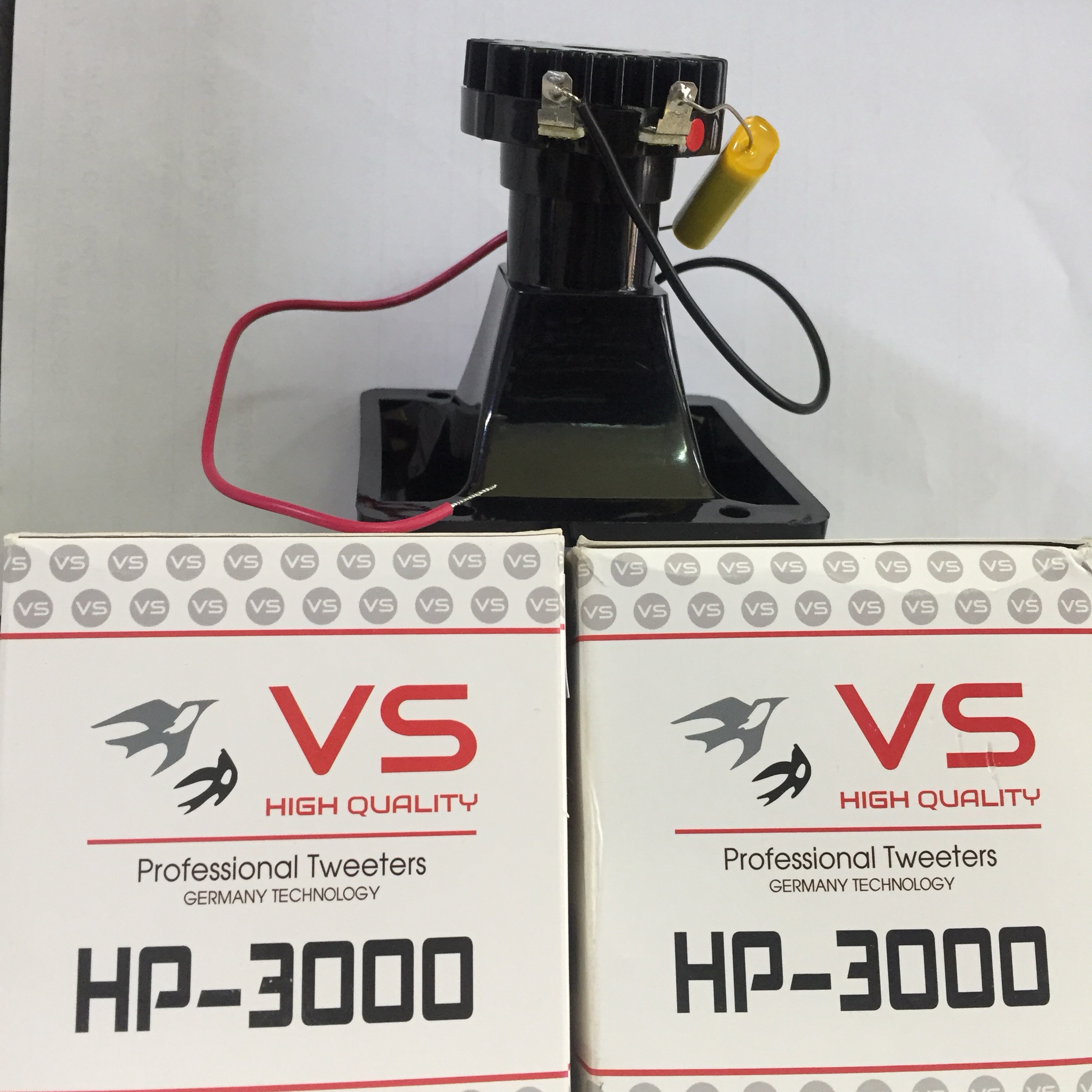 LOA DẪN NHÀ YẾN HP 3000 VS