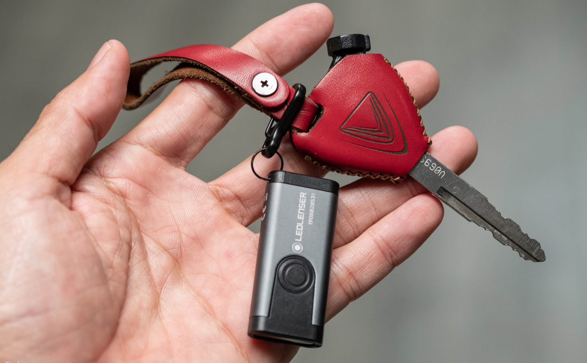 Đèn pin móc khóa Ledlenser K4R