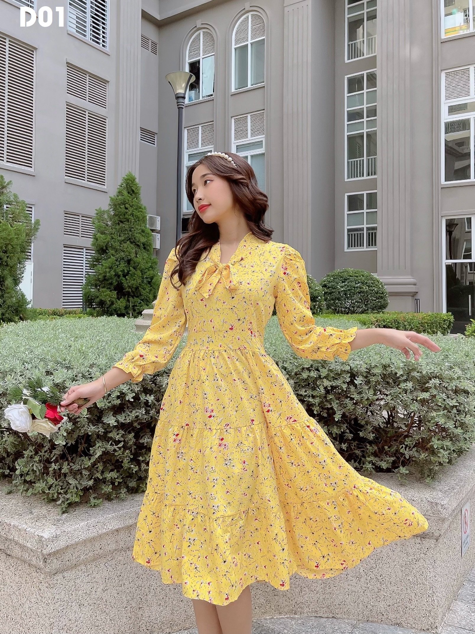 Đầm lua hoa nhí vàng
