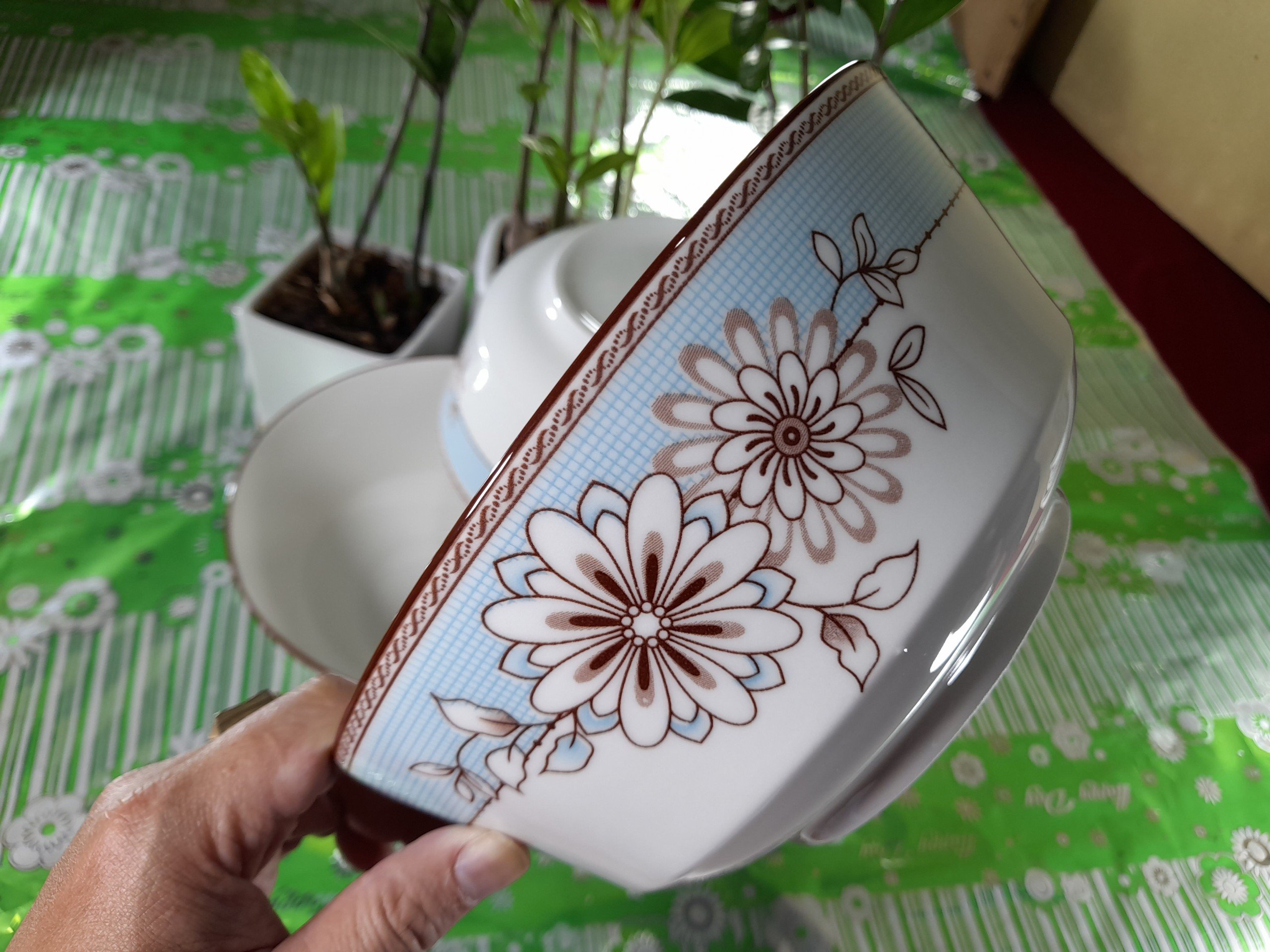 TÔ 6 4D107 SỨ BÁT BẢO CAO CẤP, sINCE_1977