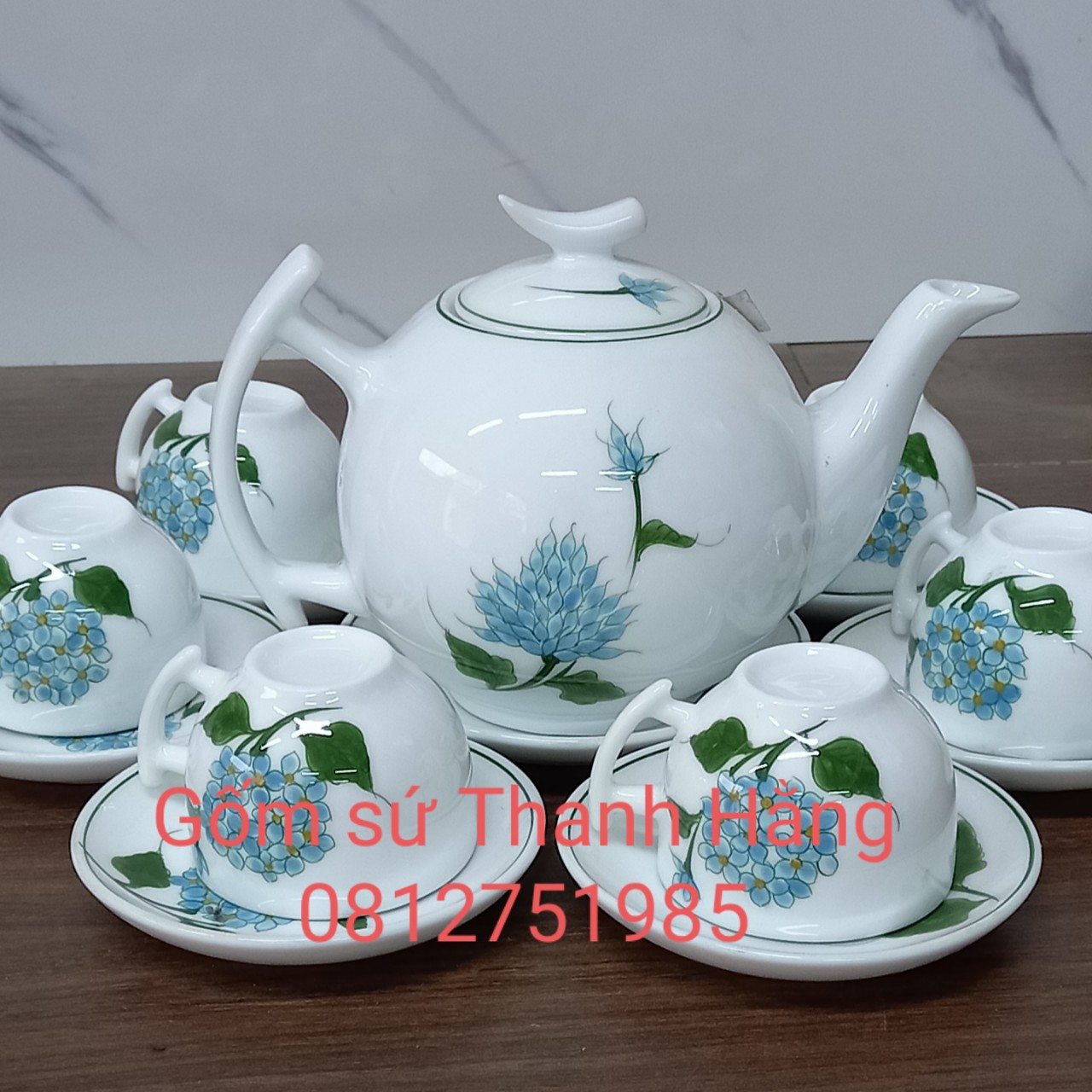 Ấm chén bát tràng vẽ hoa tú cầu