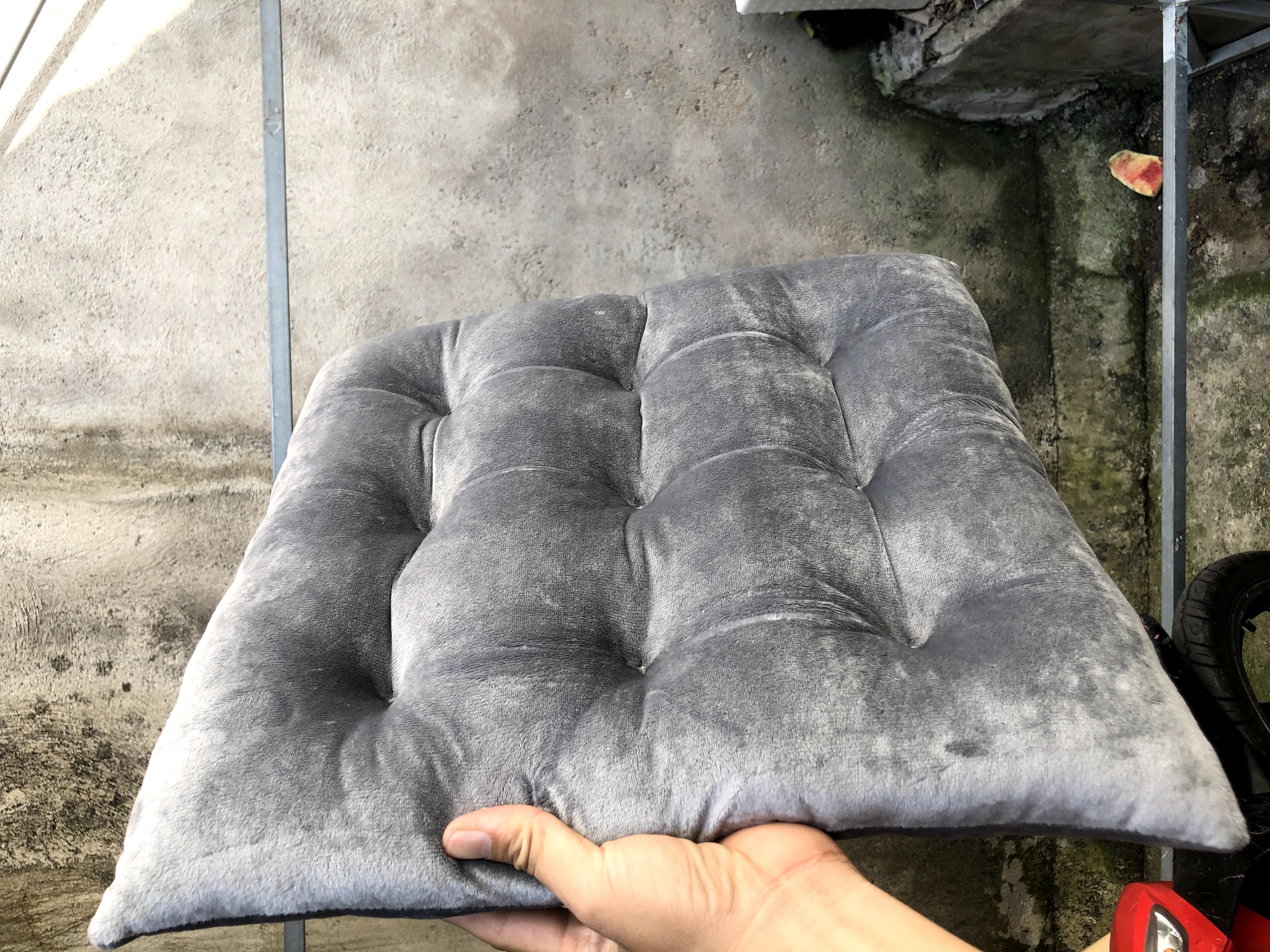 Đệm ngồi Vải Nhung bông trắng, Nệm lót ghế đa năng