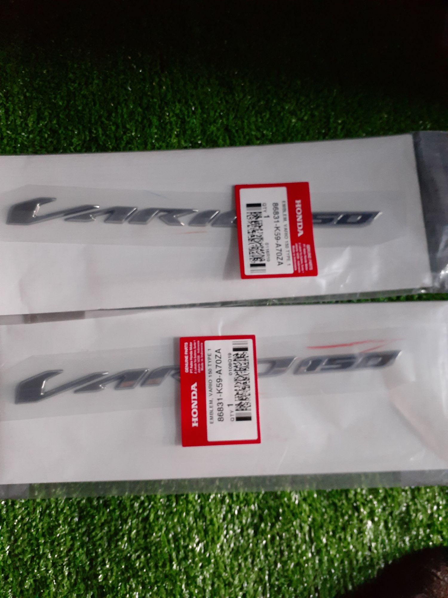 [HCM]cặp tem chữ nổi Vario 150