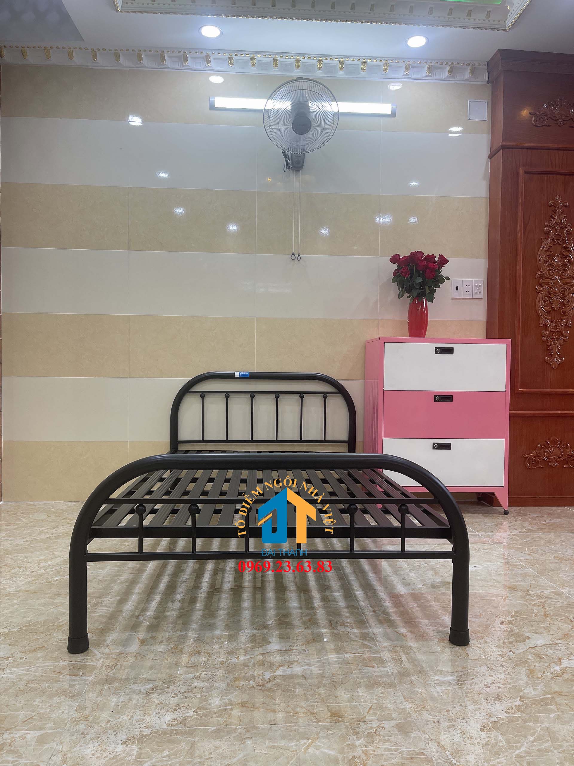 Giường sắt mỹ nghệ 1m2x2m Đại Thành 01