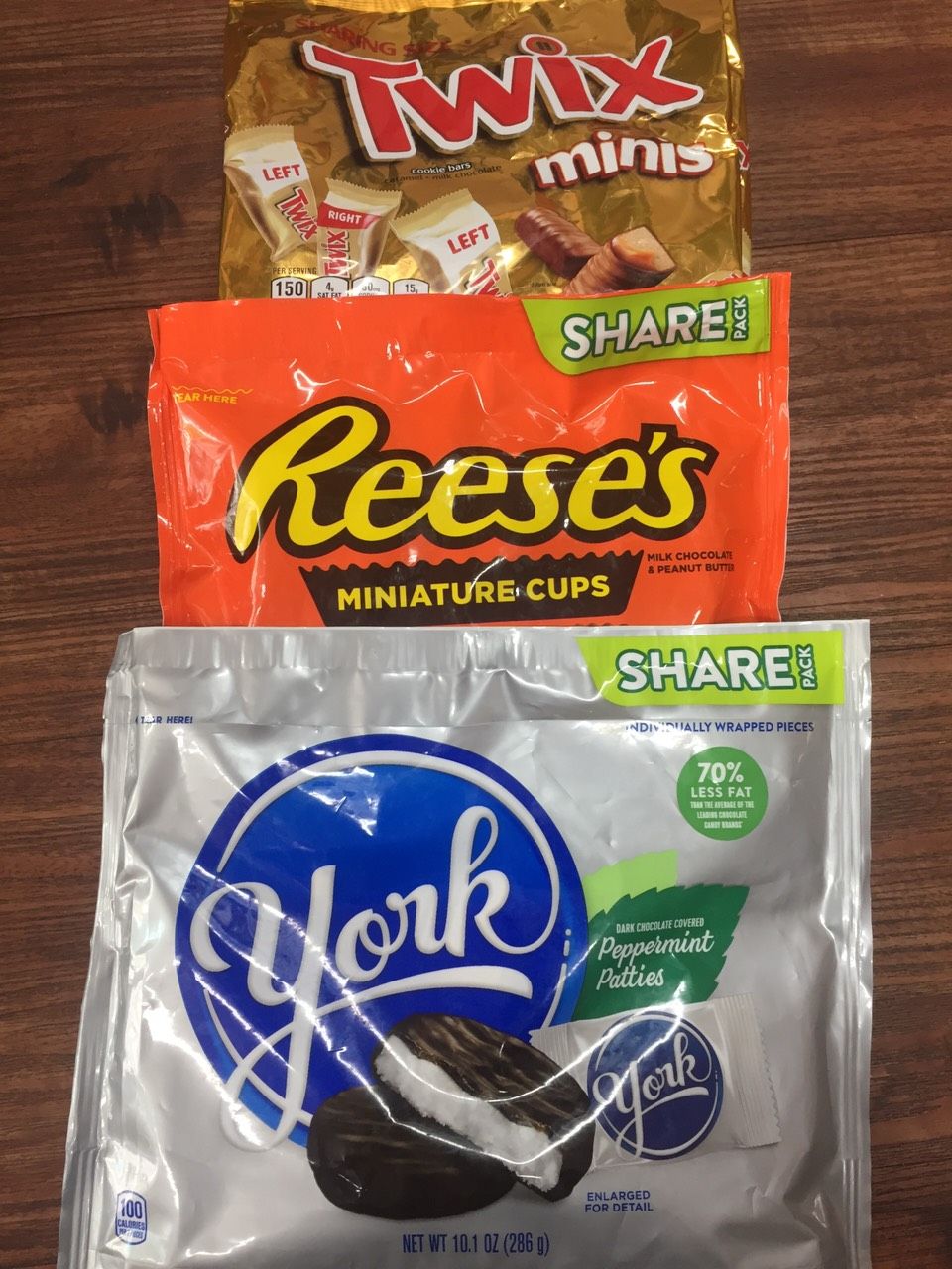 Socola York Dark Chocolate Covered Peppermint Patties (286g) HSD T02/2026