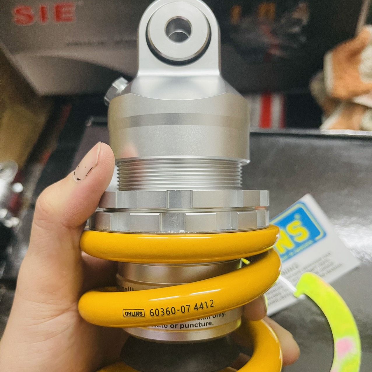 Phuộc ohlins gắn xe ex 135 ex 150