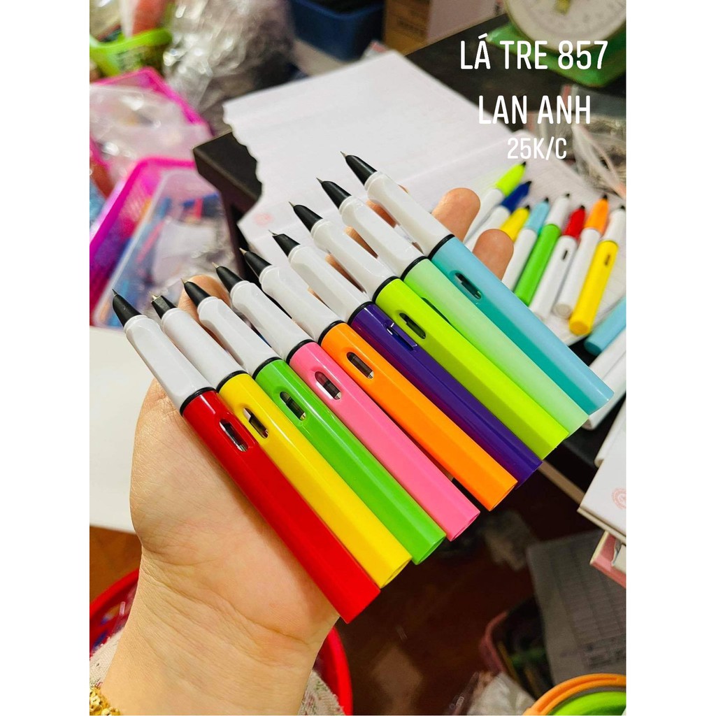 Bút mực xoá được 10k