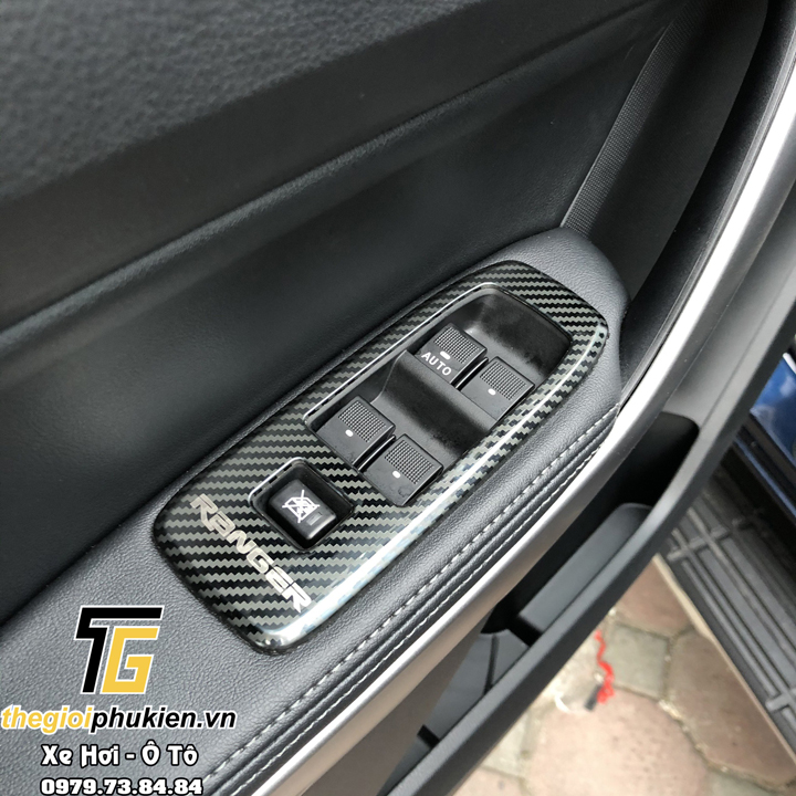 Ốp nội thất vân Carbon cho Ford Ranger Cao cấp