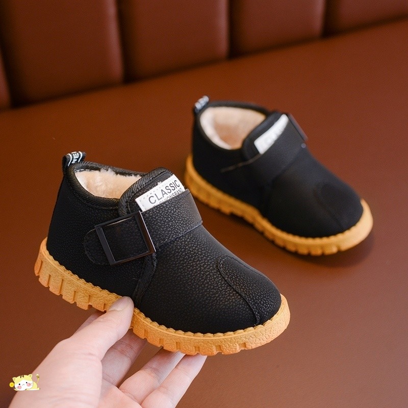 soft soled linen boots