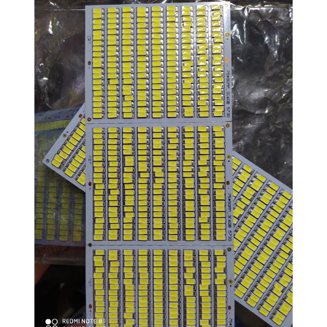 Led 90w-12v 180 bóng ánh sáng trắng