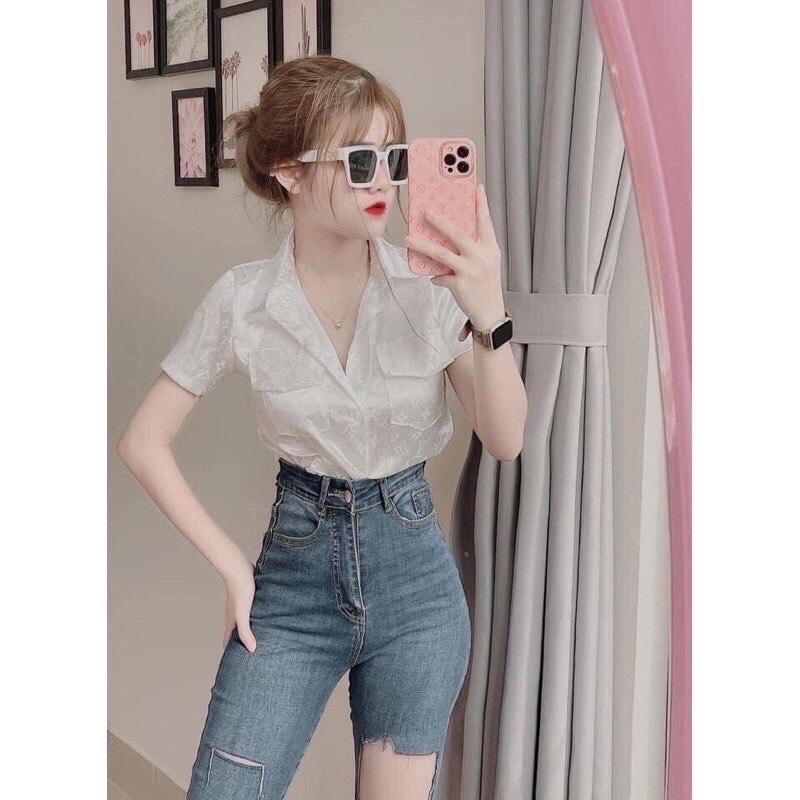[TOP BÁN CHẠY] Áo sơmi nữ vải Voan lụa họa tiết in chữ - UTH48GV