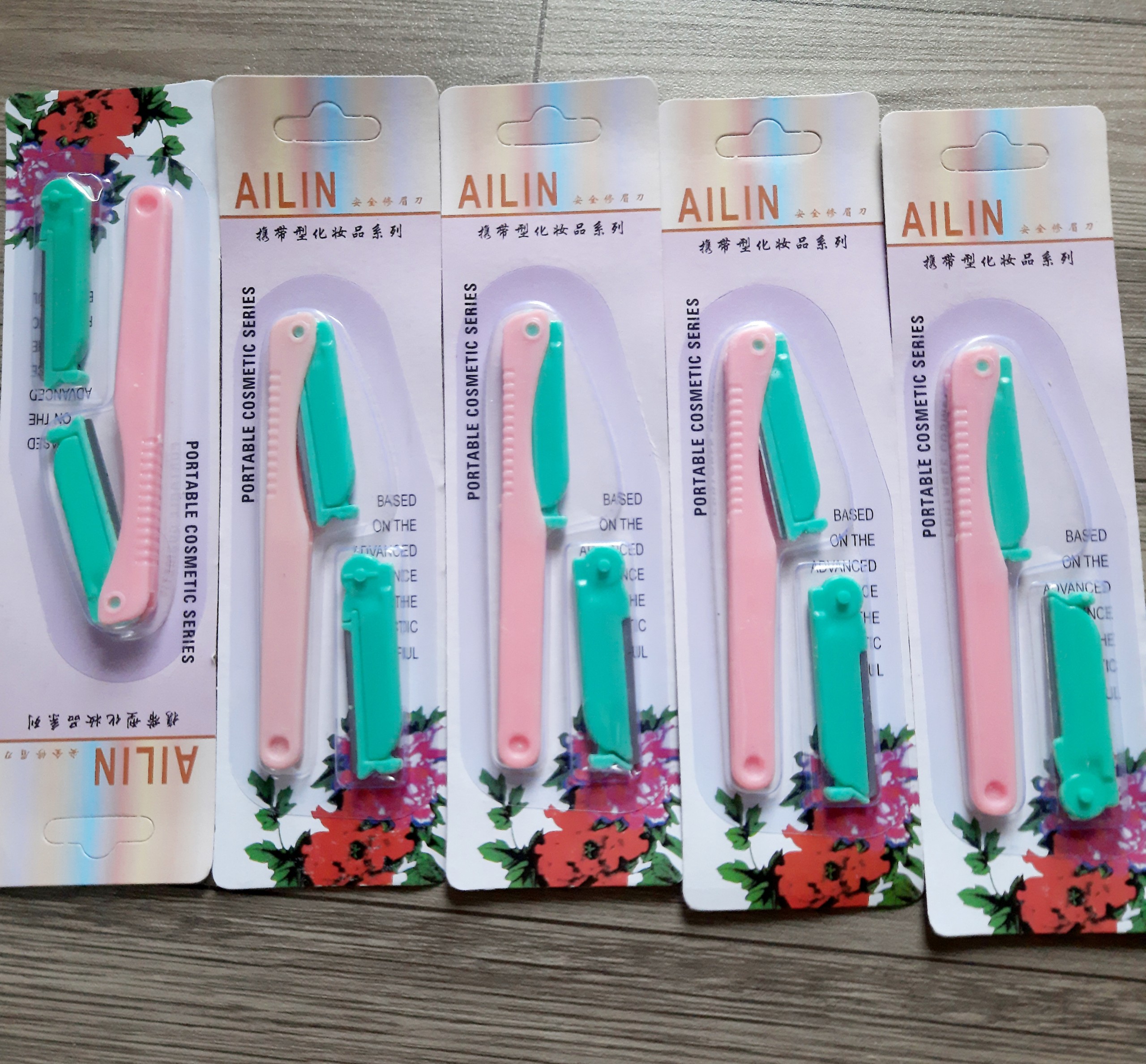 Bộ dao cạo lông mày Ailin kèm lưỡi thay thế