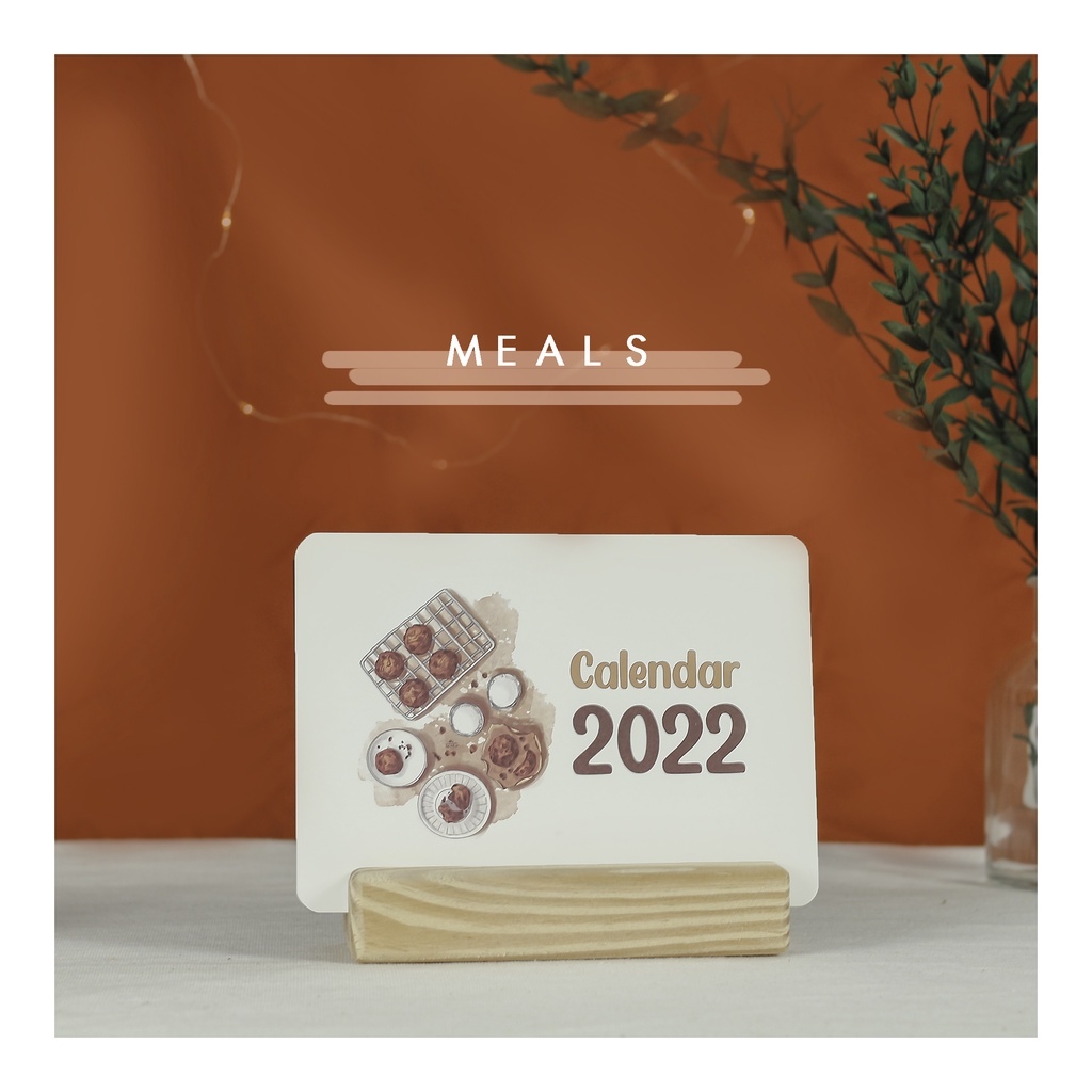 hot LỊCH BÀN ĐẾ GỖ 2022 - Có lịch âm - STHM stationery