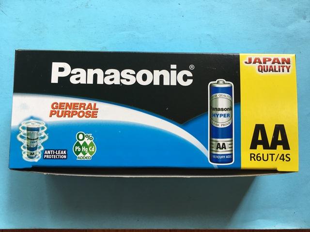 Hộp 60 viên pin AA (tiểu xanh) Panasonic R6UT/4S