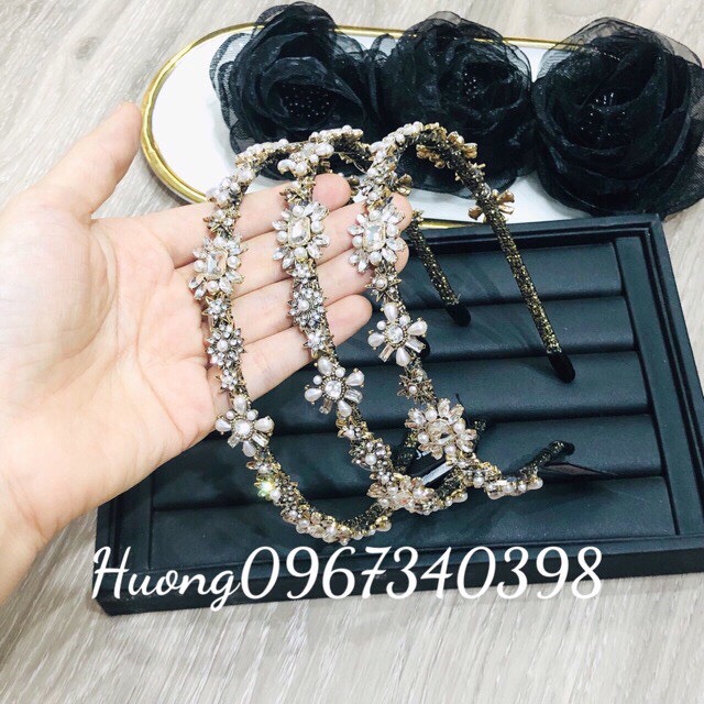 Bờm đính đá hoa tuyết sang chảnh