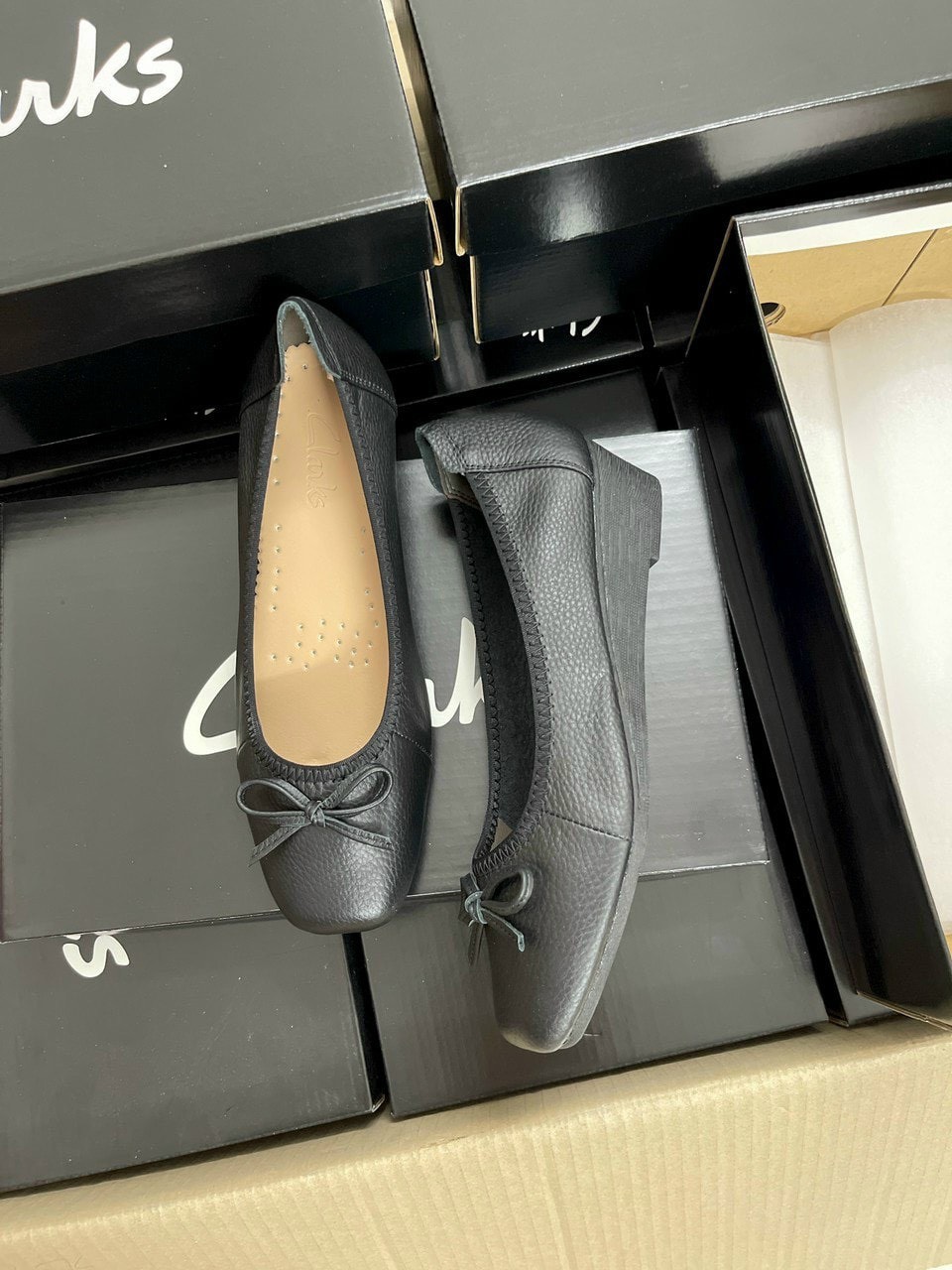 Xuồng da CLARKS