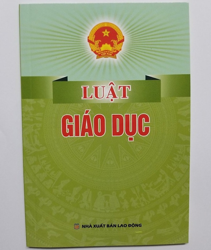 Sách - Luật giáo dục