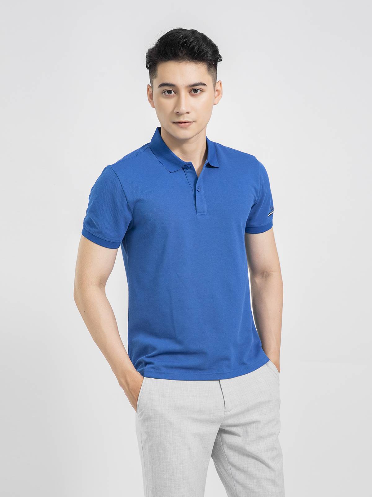 Aristino áo polo nam phom Regular fit tay trái in logo Habi88 APS026S1