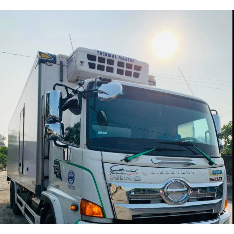 Ốp chân gọng gương Hino 500 ( giá 1 cặp 2 cái )