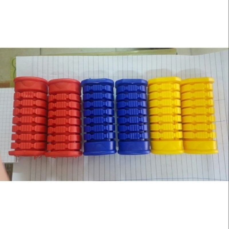 Cao su gác chân trước đủ màu
